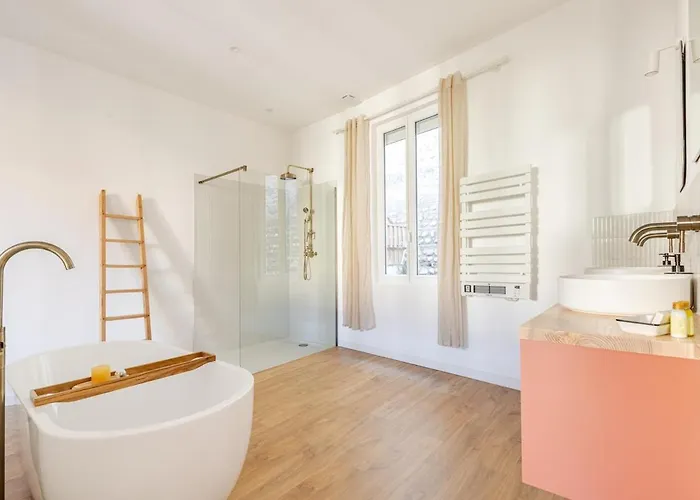 Chaleureuse Maison En Centre וילה *